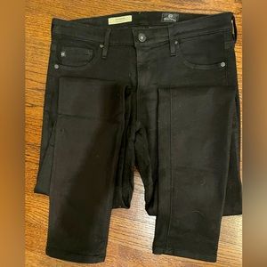Black AG skinny legging Jean - size 28